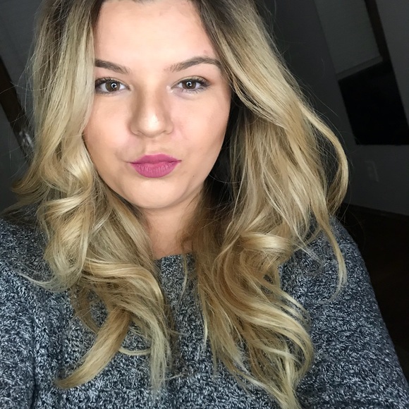 Meet Your Posher - Picture 1 of 1